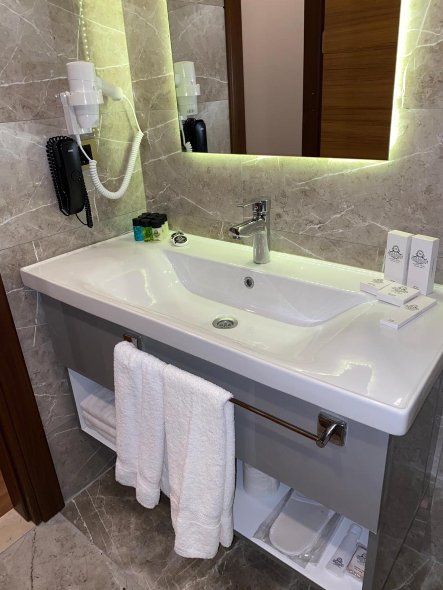 Grand Hamit By Karadayi Airport Hotel Arnavutkoy Esterno foto